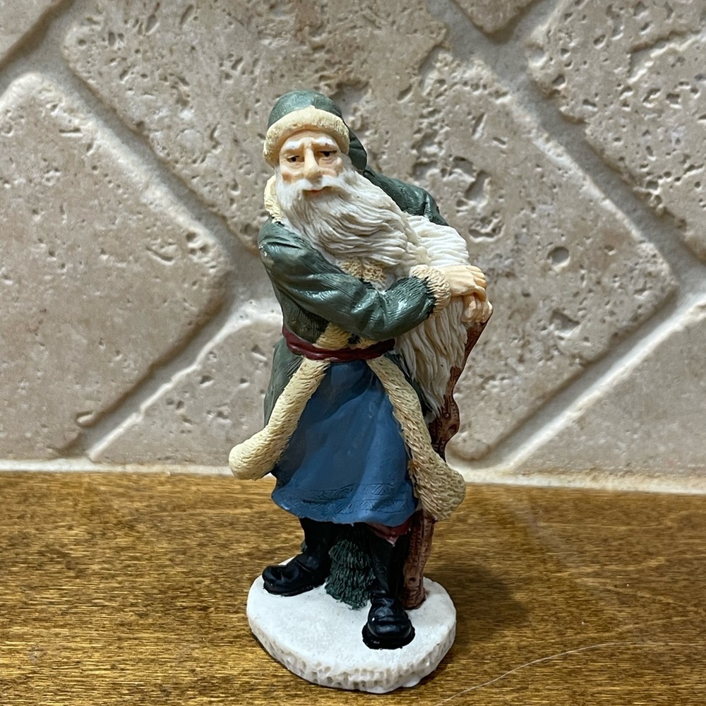 Vintage Old World Santa Figurine